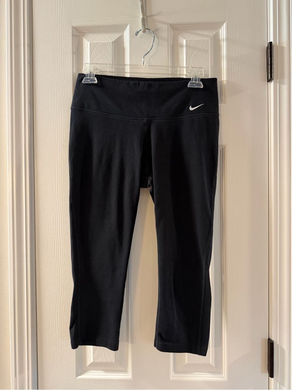 Nike Black Cropped Active Leggings with White Swoosh